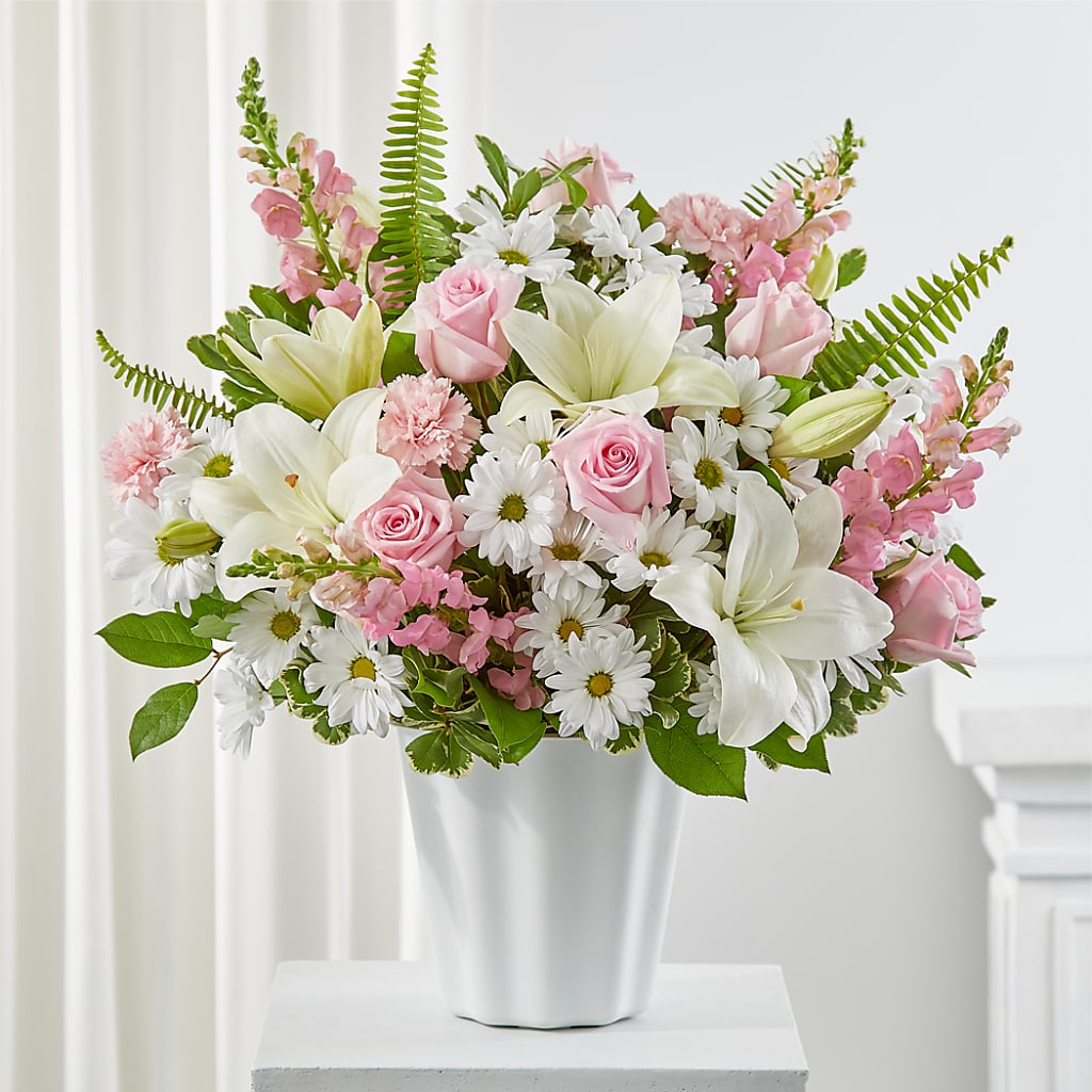 Soft Touch Tabletop Basket – Flowers On The Vine - Parma, Parma OH