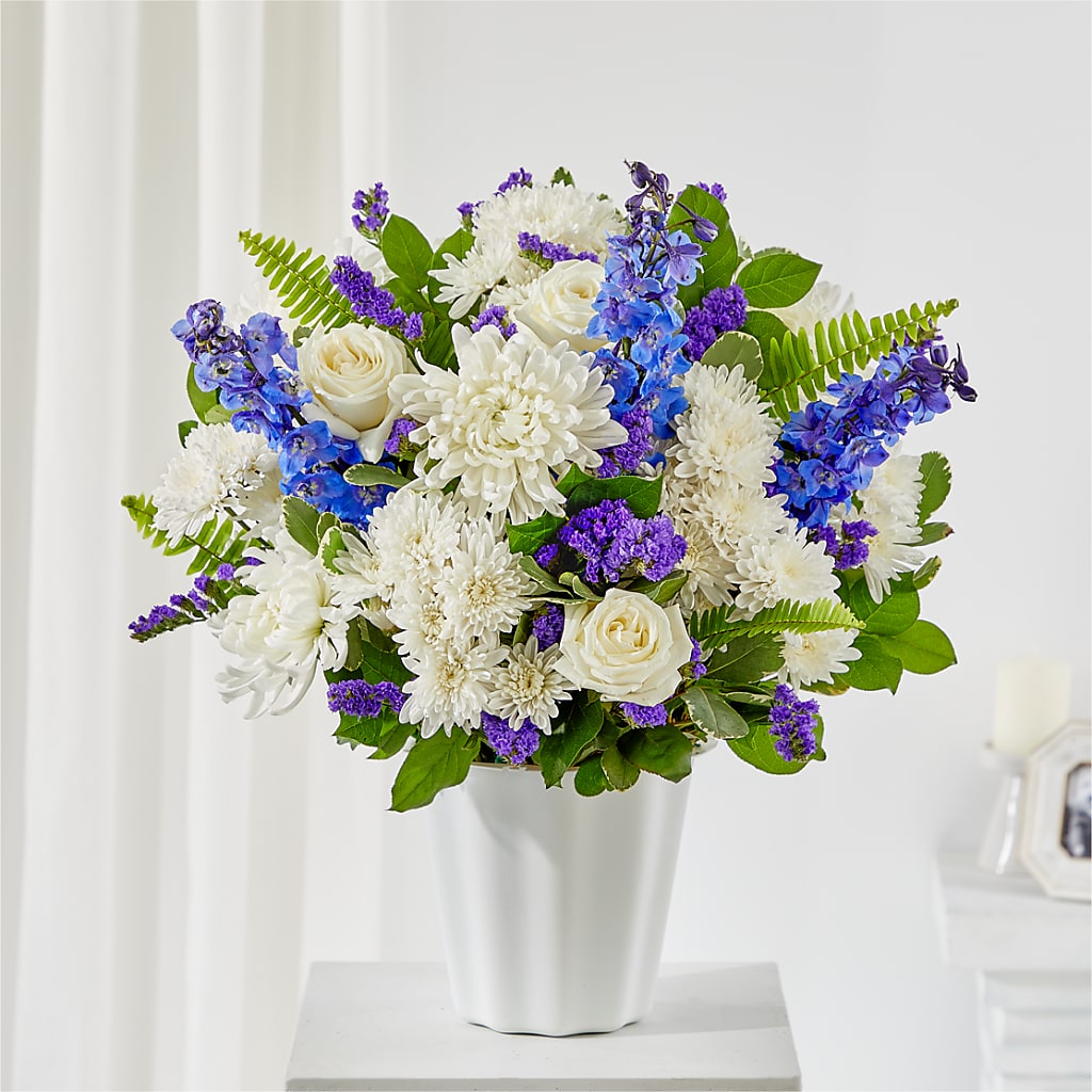 Hold Dear Tabletop Basket – Flowers On The Vine - Parma, Parma OH