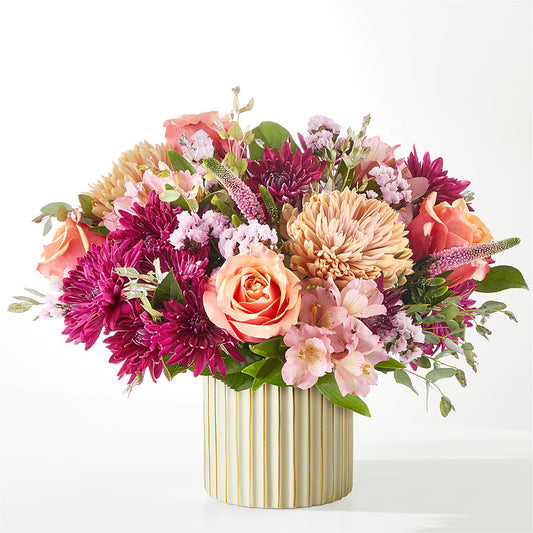 Berry Cobbler Bouquet with Ivory Vase –  Flowers On The Vine - Parma, Parma OH