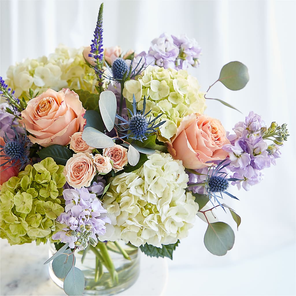 Porch Swing Bouquet –  Flowers On The Vine - Parma, Parma OH