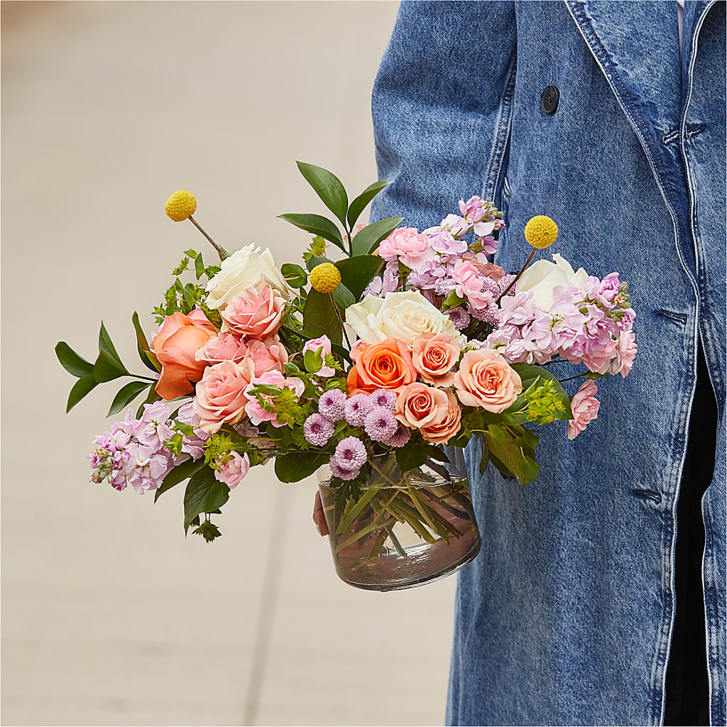 French Market Bouquet –  Flowers On The Vine - Parma, Parma OH