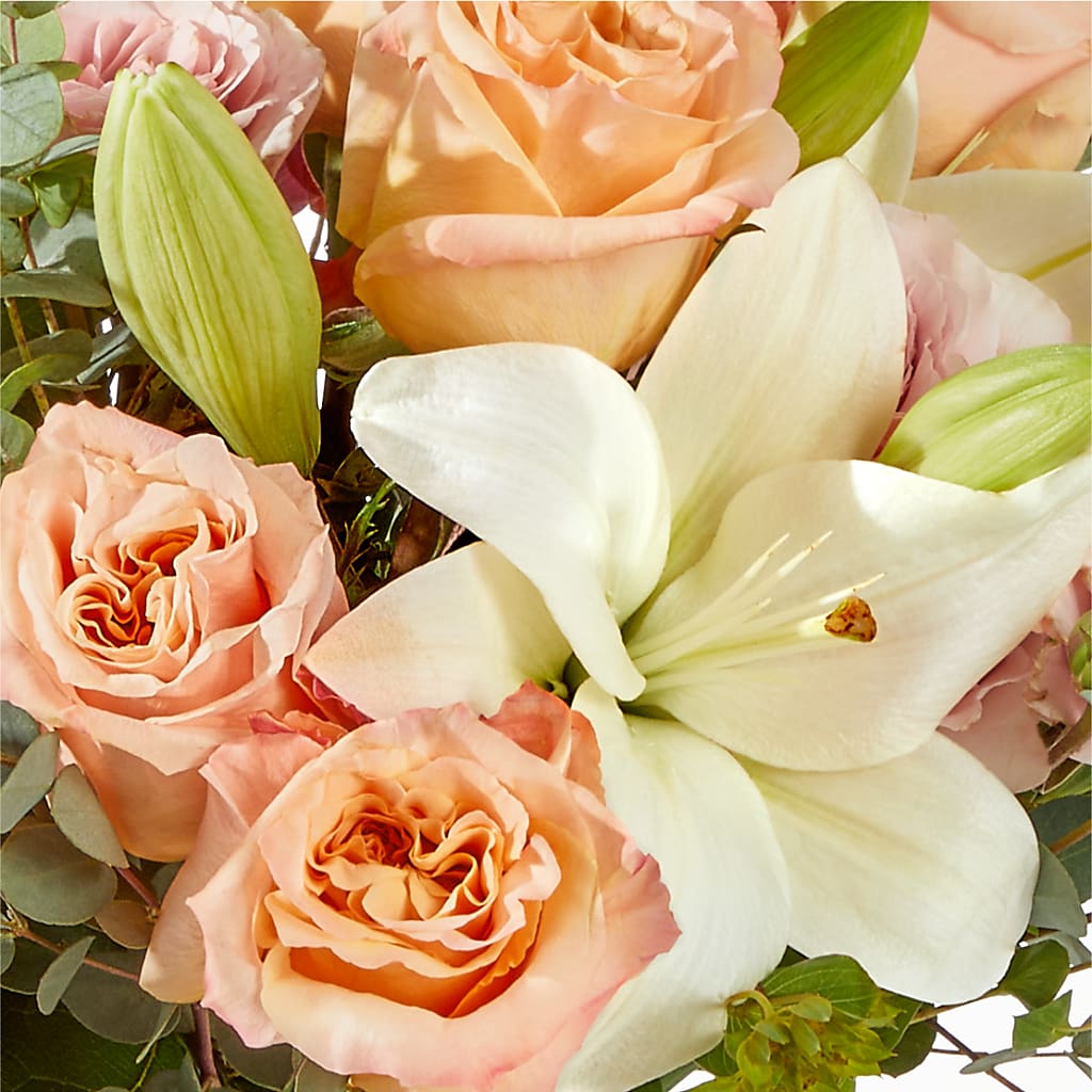 Grapefruit Splash Bouquet –  Flowers On The Vine - Parma, Parma OH