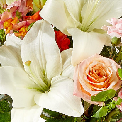 Grapefruit Splash Bouquet –  Flowers On The Vine - Parma, Parma OH